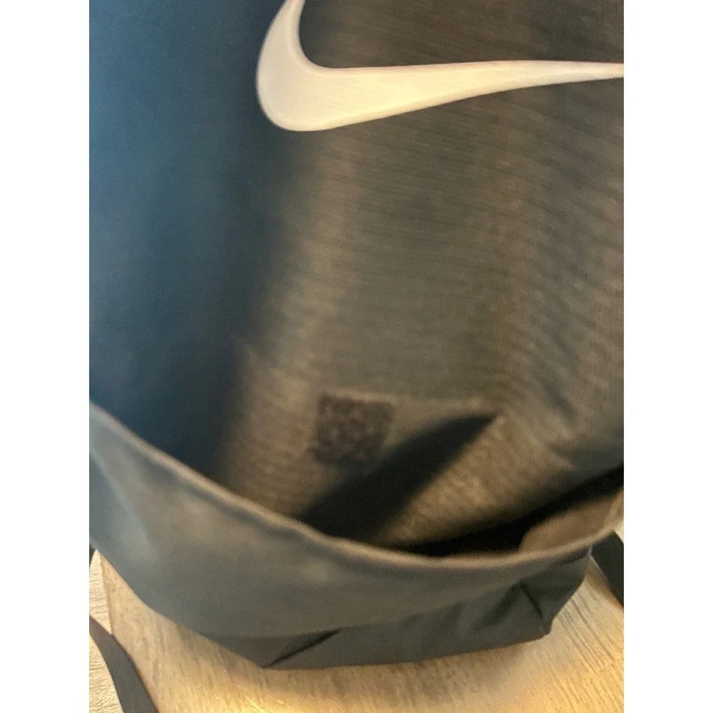 Nike Academy Team Backpack Black White Swoosh Soccer Training Bag Men BA5501-010